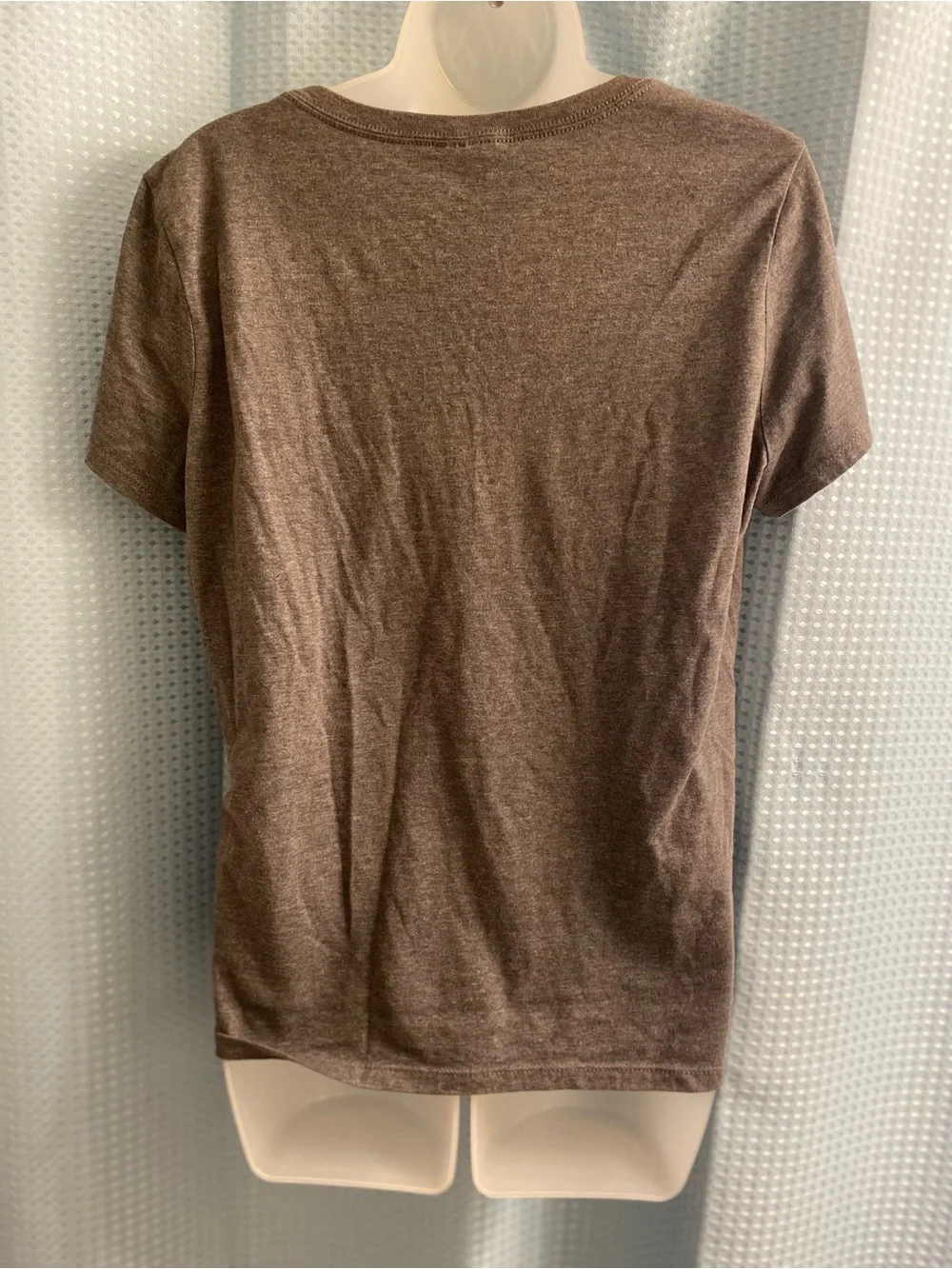 Cat Servant Graphic V-Neck Tee - Dark Grey L